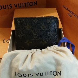 LOUIS VUITTON  men's BI-Fold  wallet